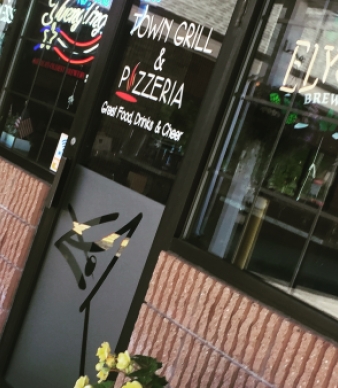 Town Grill &amp; Pizzeria